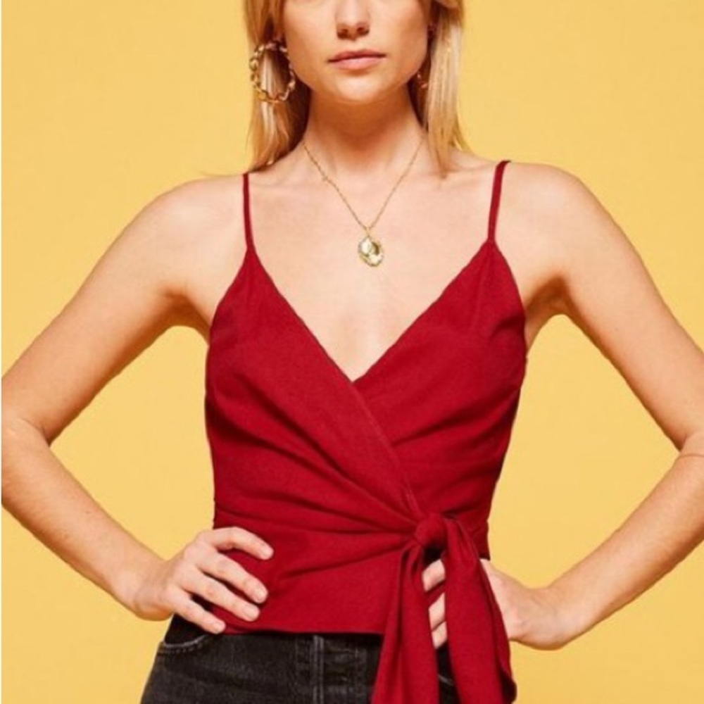 Reformation Ilona top in crimson